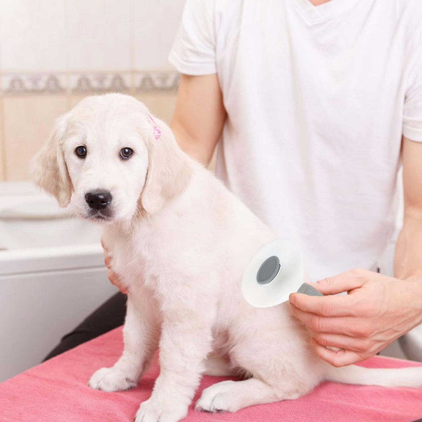 Self-Cleaning Pet Brush – Grooms, Desheds & Massages | Ideal for Dogs & Cats with Long or Short Hair